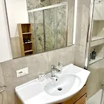 Jasmine Station - Cinque Terre Apartman