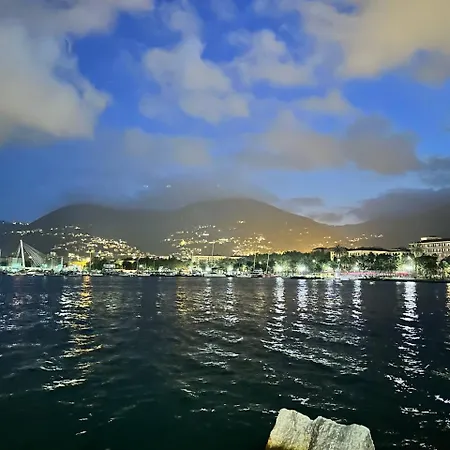 Jasmine Station - Cinque Terre Apartment La Spezia